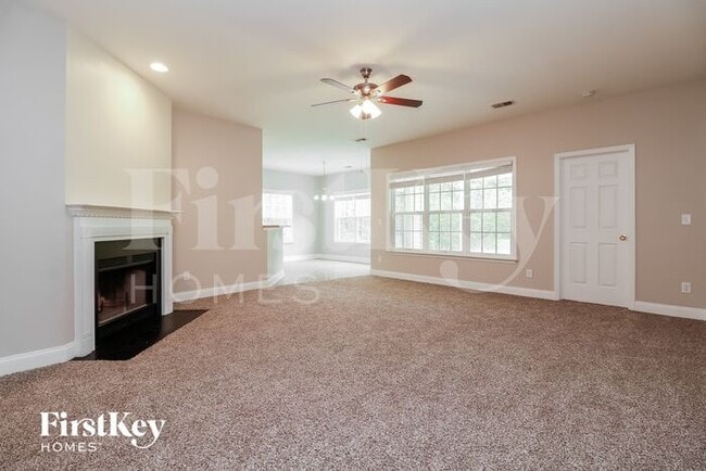 Building Photo - 108 Hidden Forest Ct