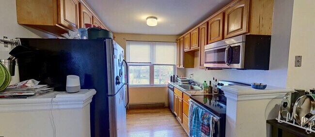 Building Photo - 400 Highland Ave