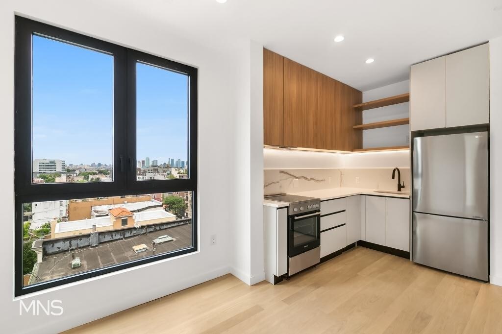 Foto principal - 583 Lorimer Street