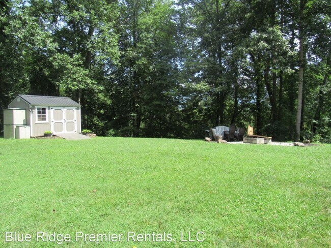Building Photo - 3 br, 2 bath House - 40 Rhodes Cove Road
