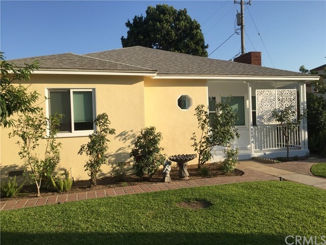 Primary Photo - 1046 W Duarte Rd