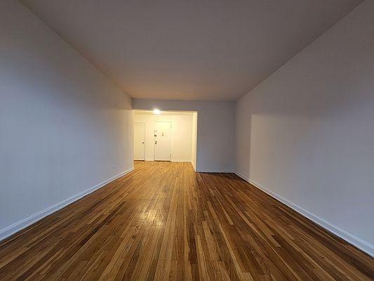 Foto del edificio - 1 bedroom in BRONX NY 10471