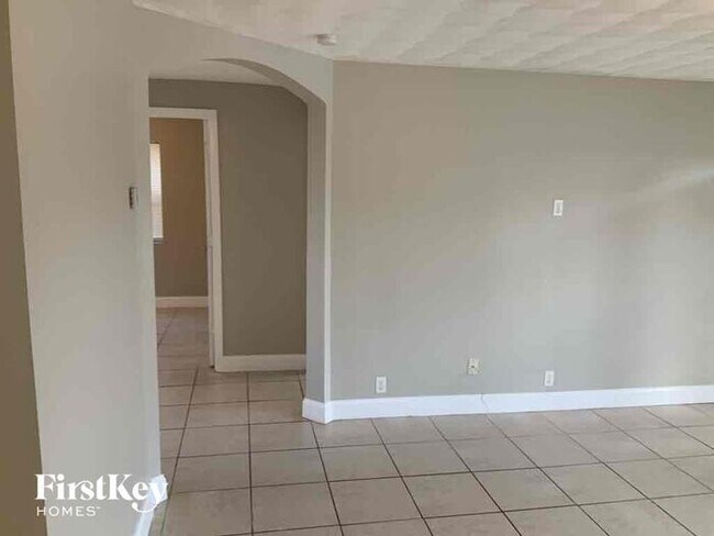 Foto del edificio - 1425 NE 29th St