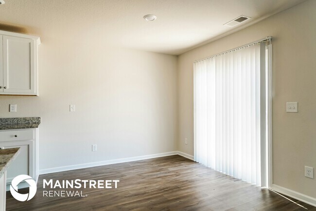 Foto del edificio - 300 Gourd St