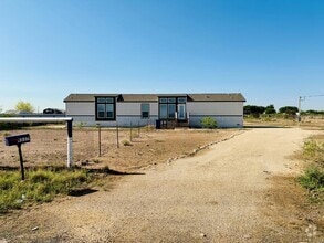 Building Photo - 4537 W Nectarine St