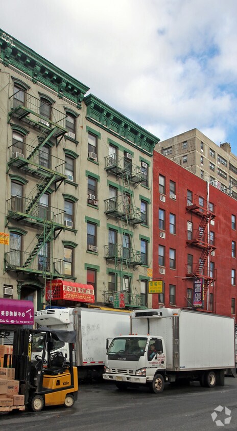Primary Photo - 37 Allen St