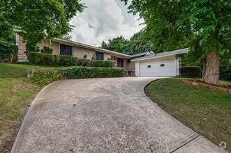 Building Photo - 3346 Willow Crest Ln