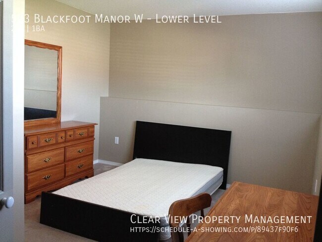 Building Photo - 2 Bedroom | 1 Bathroom Basement Suite with UTILITIES INCLUDED in West Lethbridge