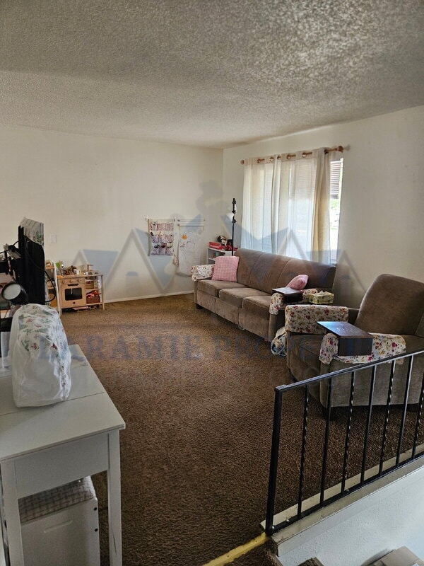 Foto del edificio - 714 Downey St
