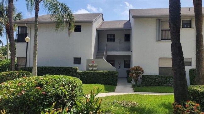 Building Photo - 4760 NW 22nd St