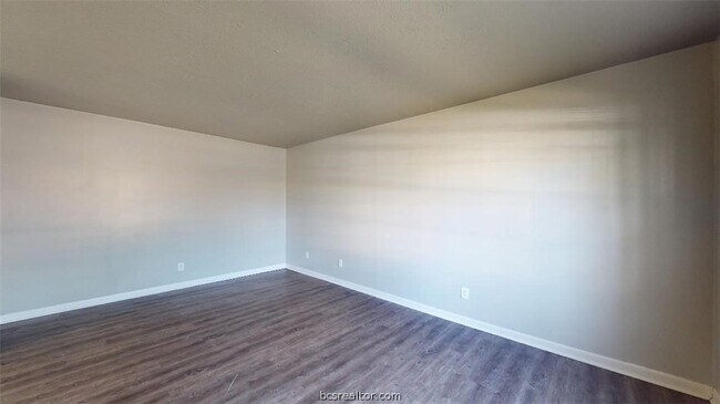 Foto del edificio - 3800 E 29th Street Unit 14