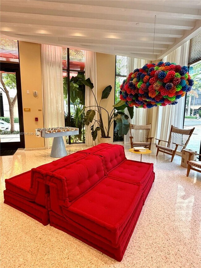 Foto del edificio - 90 NE 32nd St