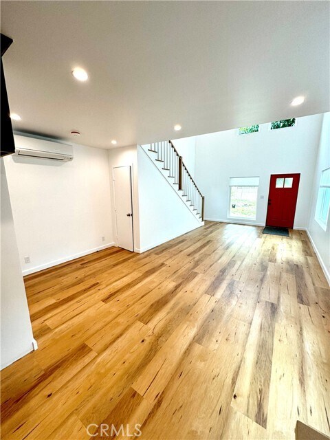 Foto del edificio - 60 E Pine St