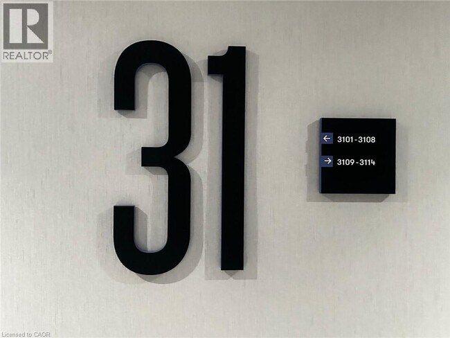 Building Photo - 25 Wellington St S