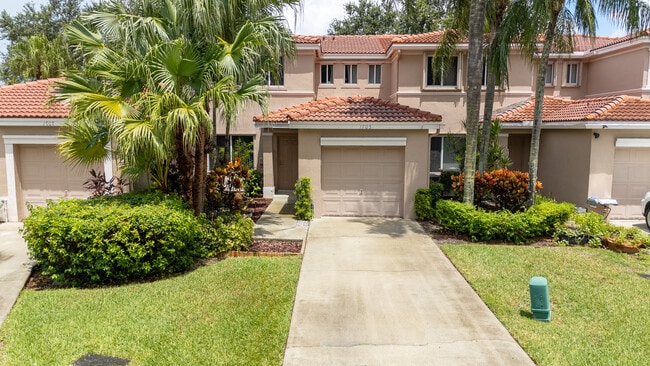 Foto del edificio - 1705 SW 110th Ter