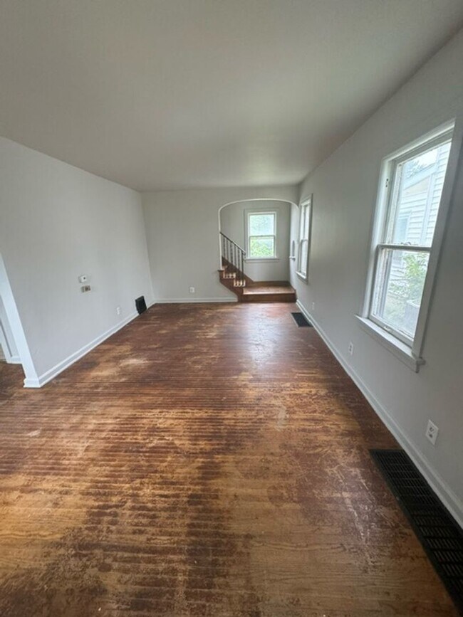 3617 Reed St, Fort Wayne, IN 46806 House Rental in Fort Wayne, IN