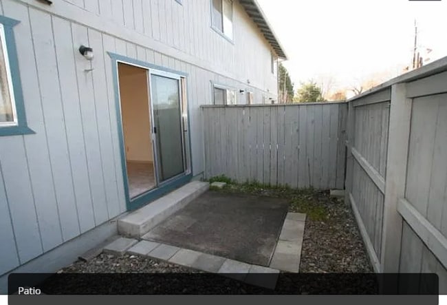 Building Photo - 2115 E Barnett Rd