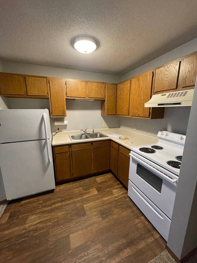 Unit 1 - 442 Belgrade Ave