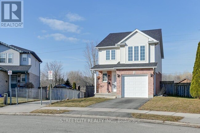 Building Photo - 506 Blackwater Pl