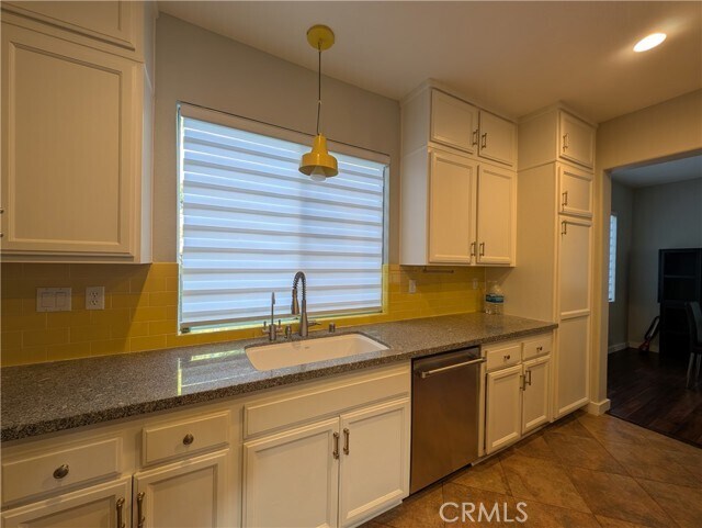 Foto del edificio - 30802 Bayonne Ct