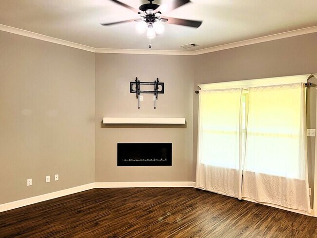 Foto del edificio - 5301 Rope Trl