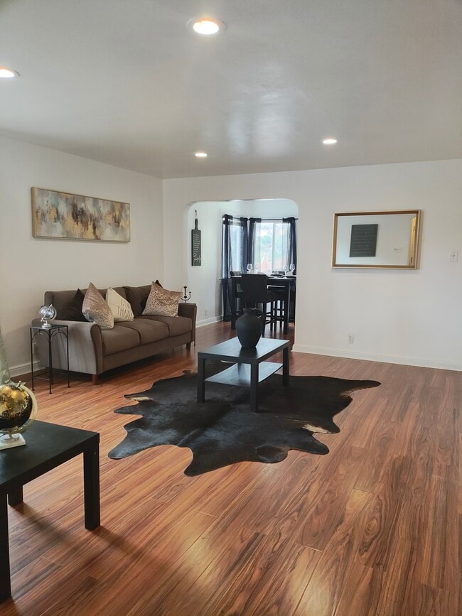 Photo - 201 Paul Ave House