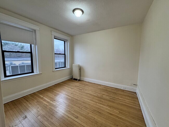 Foto del edificio - 1188 Commonwealth Ave