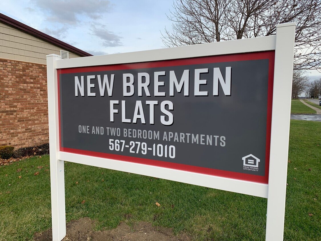 Foto principal - 2 Bedroom Unit available at New Bremen Flats!
