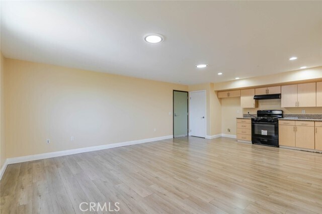 Building Photo - 1466 Tamarind Ave