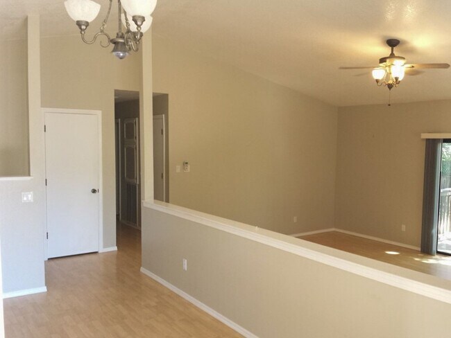 Foto del edificio - 3 Bedroom 2 Bath Mary Lake Home