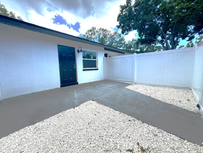 Foto del edificio - 9001 Dr M.L.K. Jr St N