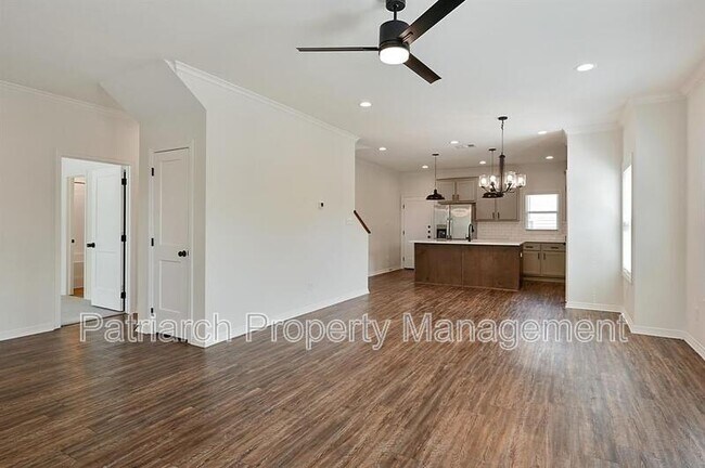 Foto del edificio - 420 Edward St