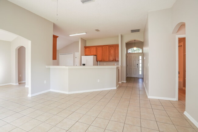 Building Photo - 2781 Cross Creek Dr