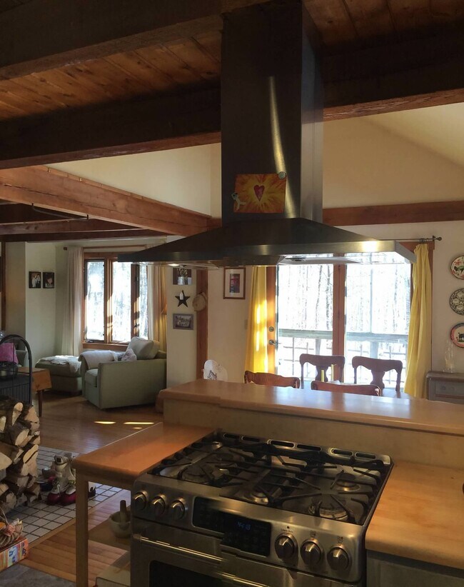 1456 Bliss Rd, East Calais, VT 05650 House Rental in East Calais, VT