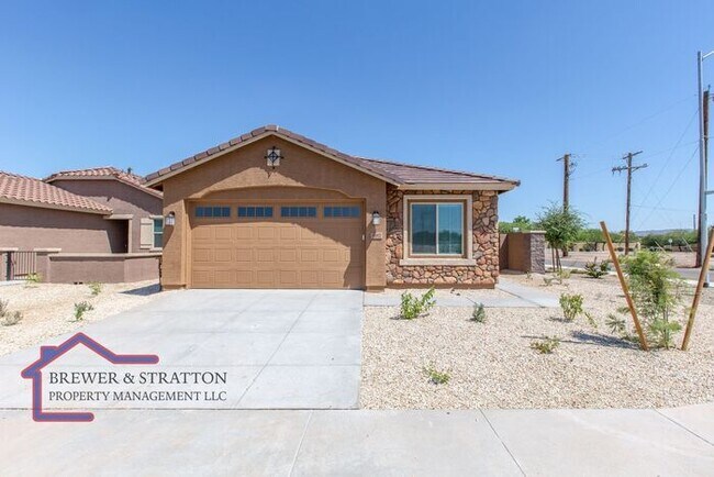 Building Photo - 3847 S 63rd Dr - 4BR, 3BA - S 63rd Ave/ W ...