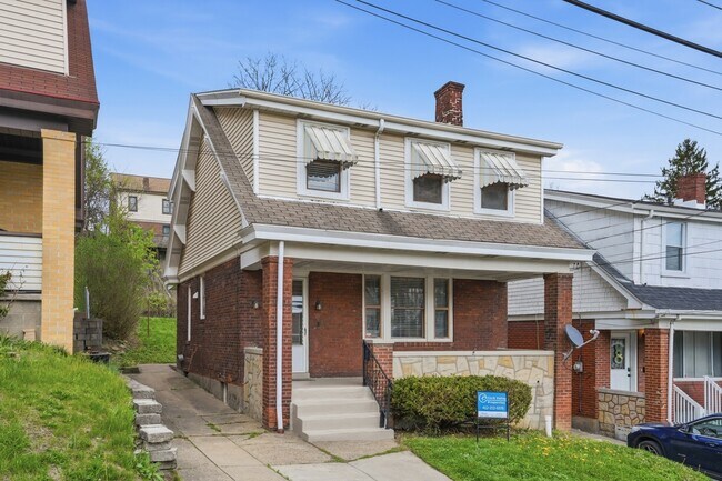 Foto del edificio - 107 Catskill Ave