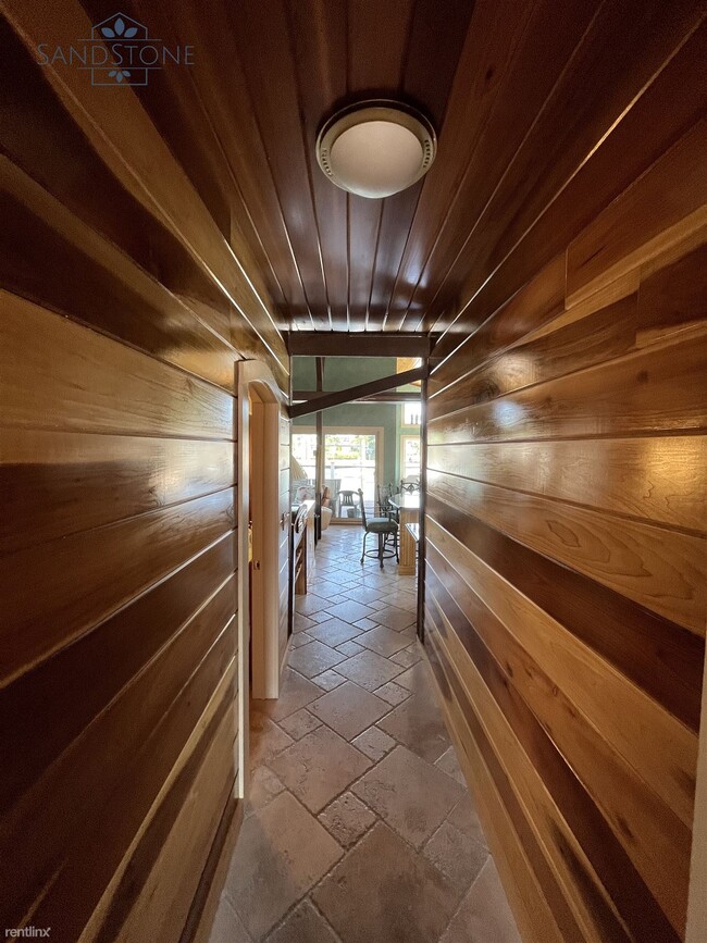 Building Photo - 3 br, 2 bath House - 51A Rocky Neck Ave