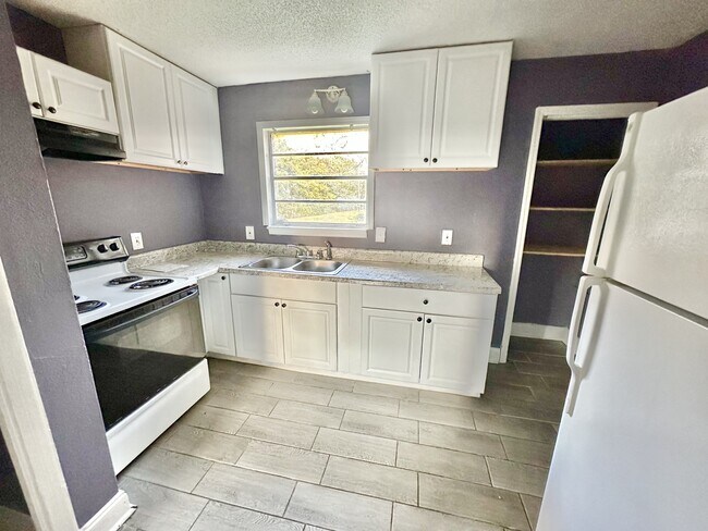 Foto del edificio - 601 Dublin Ave