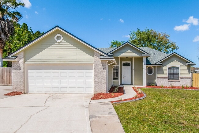 Building Photo - 2330 Casablanca Ct