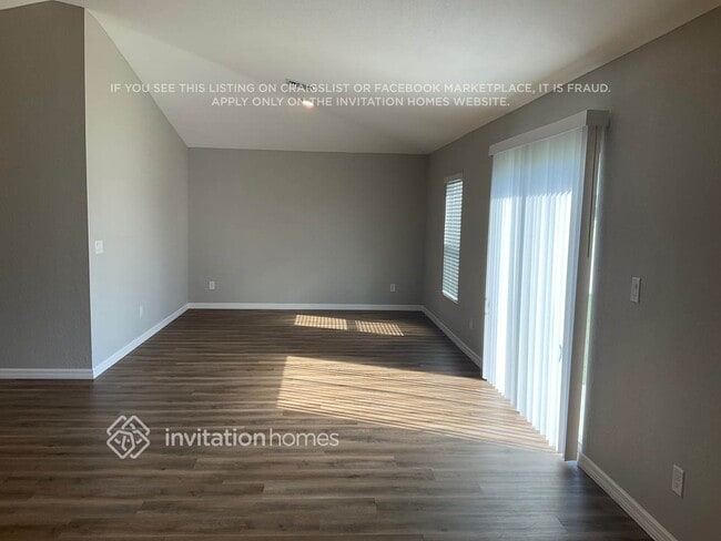 Building Photo - 25467 Doredo Dr