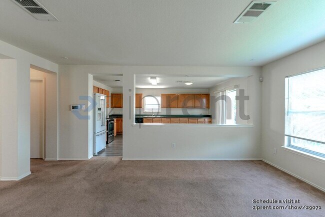 Foto del edificio - 13101 Lofton Cliff Dr