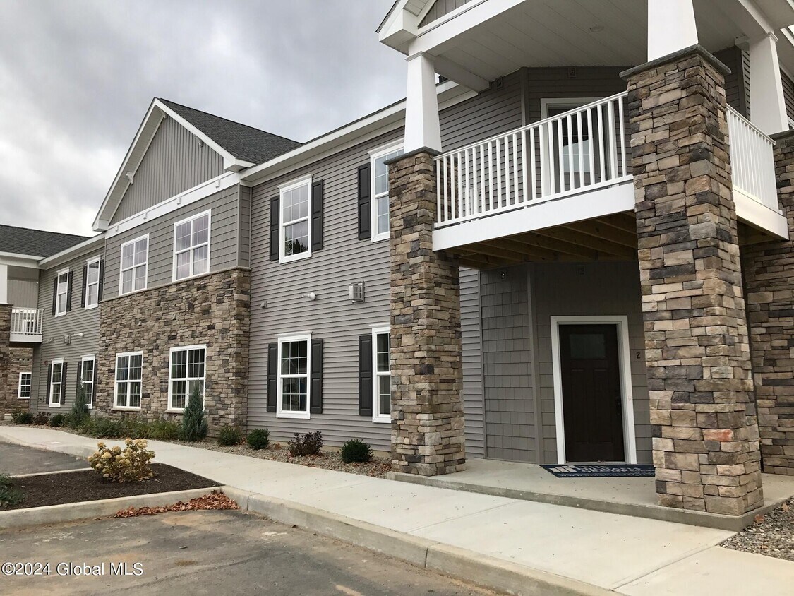 6 Marions Wy, Mechanicville, NY 12118 Condo for Rent in Mechanicville, NY