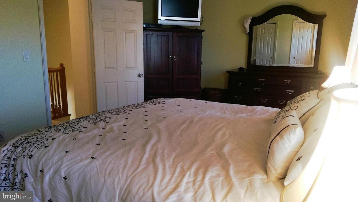 Primary Photo - 5804 Watermark Cir