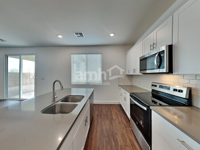 Building Photo - 6076 W Paseo Hilario