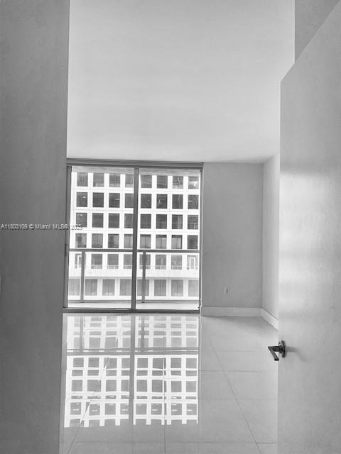 Foto del edificio - 500 Brickell Ave