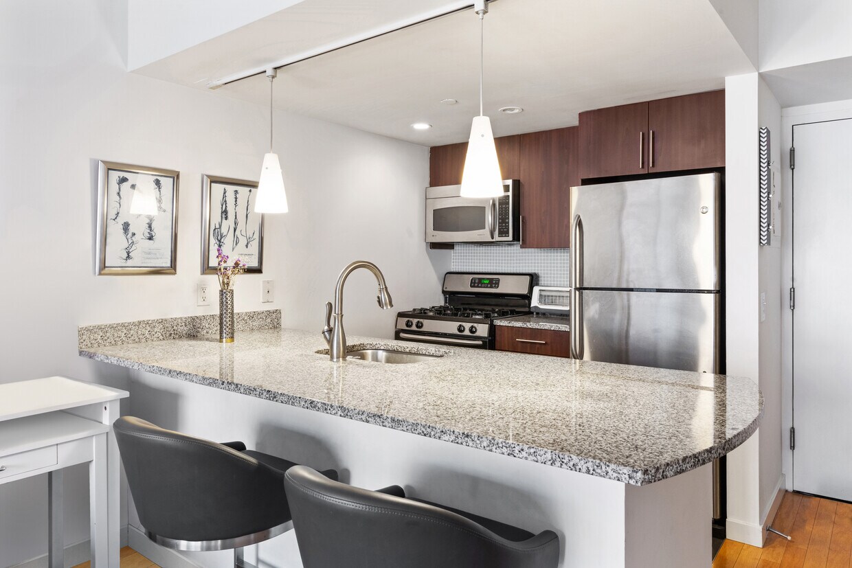 555 W 23rd St Unit 12B, New York, NY 10011 Condo for Rent in New