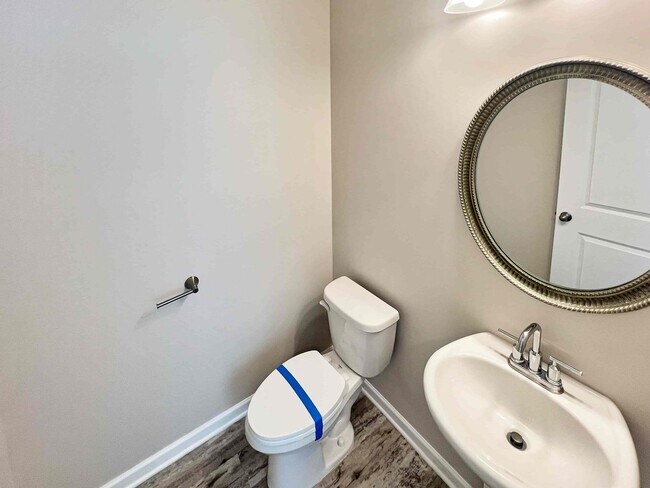 Foto del edificio - Fantastic 3 BR/2.5 BA Marietta Townhome in...