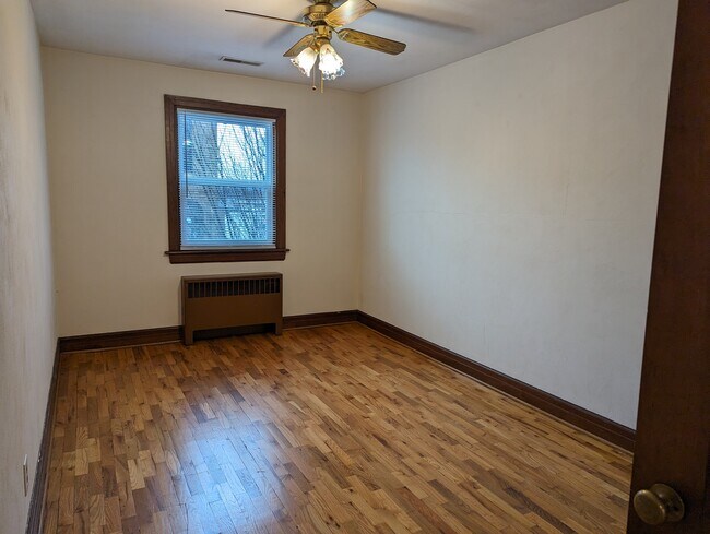 Bdrm 2 - Entry View - 69 E First St