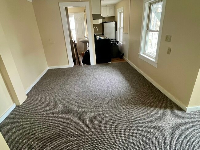 Segunda vista (la cocina y el baño aún están en obras). - 29 Pine St