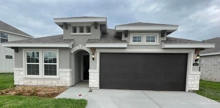 Building Photo - 4 Grove Ln Building Photo - 4 Grove Ln